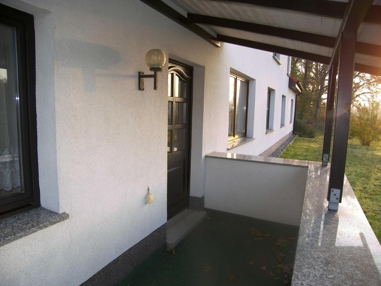 Ferienwohnung Im Haus Lutow Exterior foto